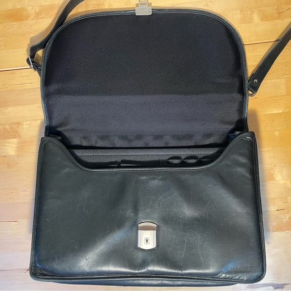 Jack Georges Elements Collection Double Gusset Flap Over Leather Briefcase - Picture 11 of 16